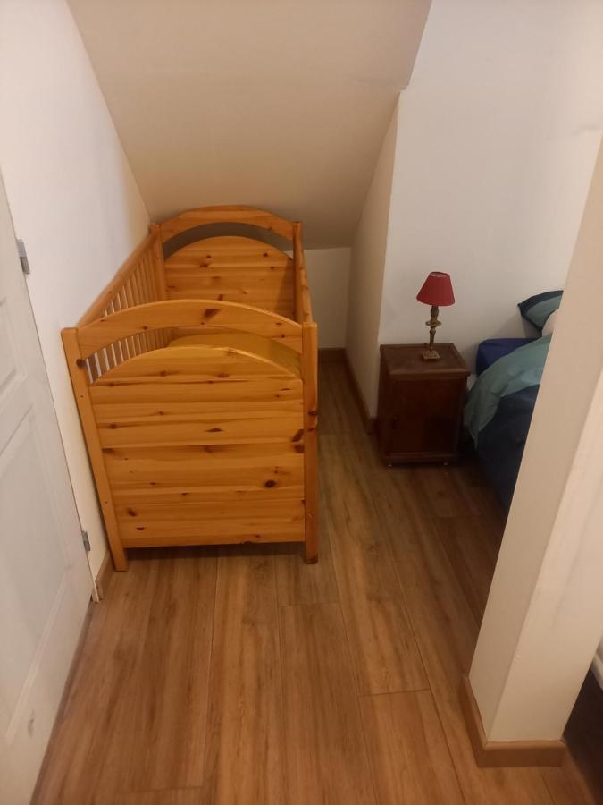 Logement Entier Spacieux Et Confortable A 1 H De Paris Courtenay  Exteriör bild