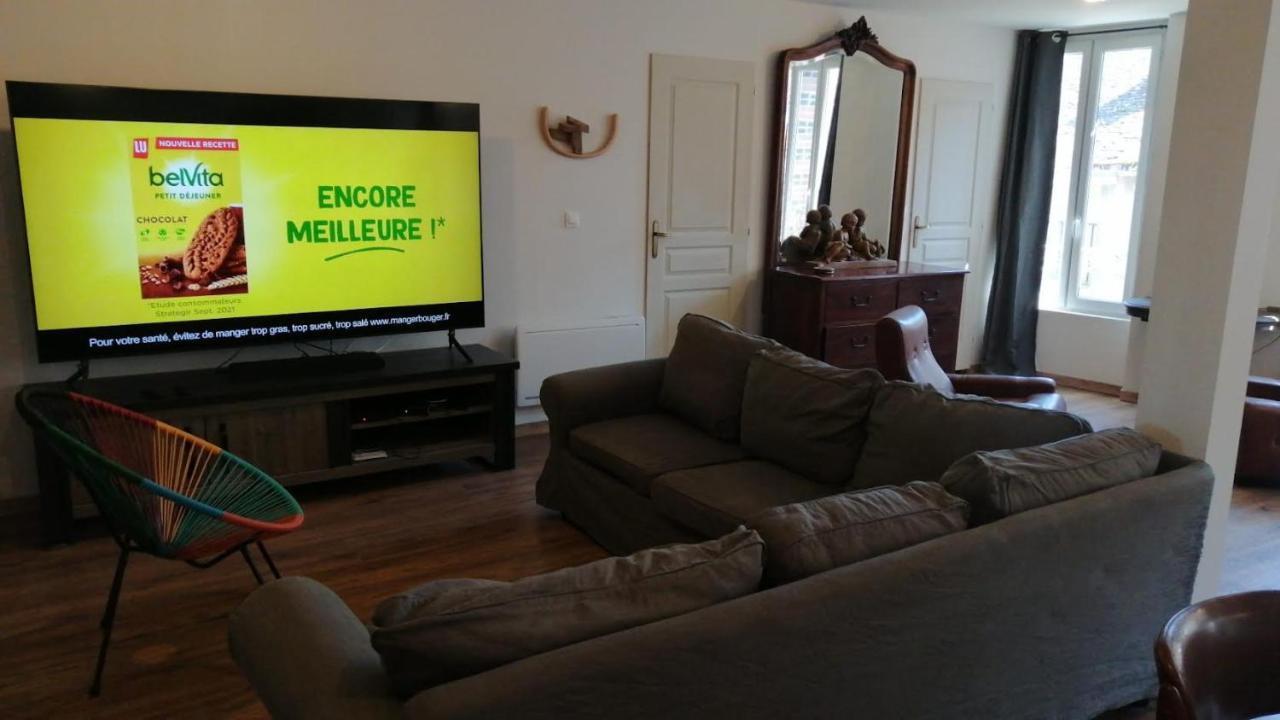 Logement Entier Spacieux Et Confortable A 1 H De Paris Courtenay  Exteriör bild